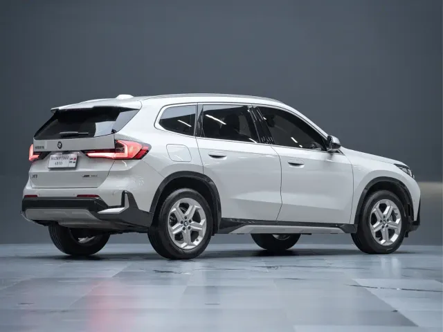 BMW X1 — Фото автомобиля 8