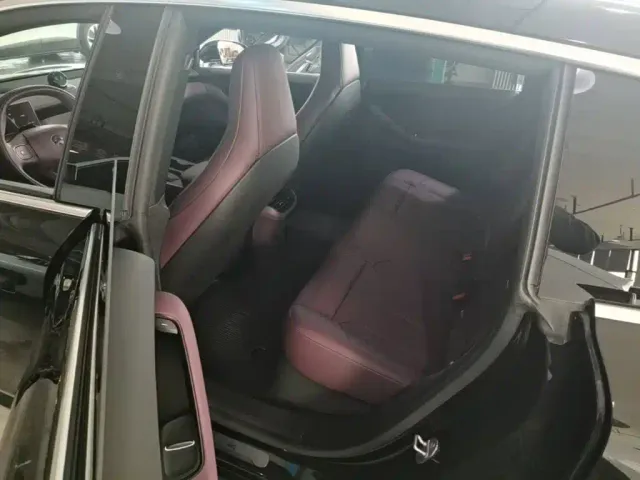 Nio ET5 Touring — Фото автомобиля 16