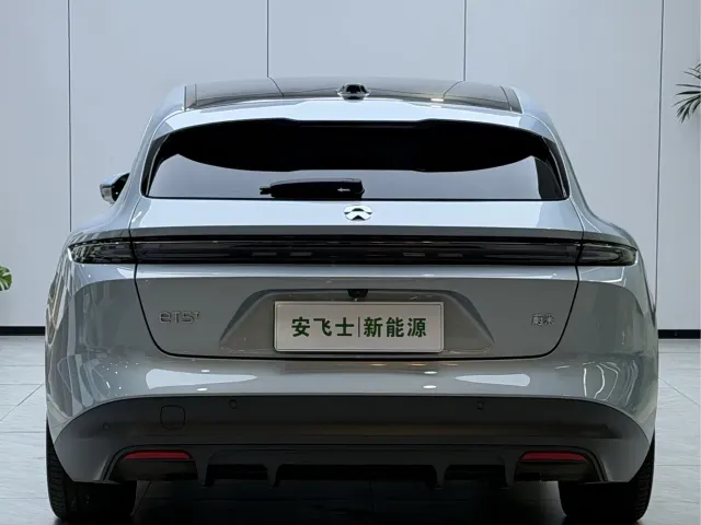 Nio ET5 Touring — Фото автомобиля 15