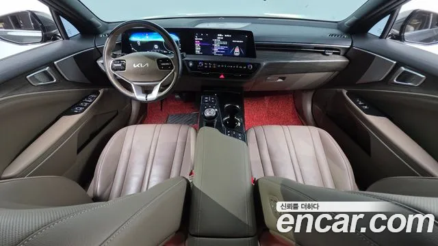 Kia K8 Hybrid — Фото автомобиля 10
