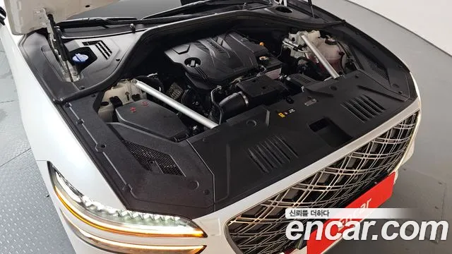 Genesis GV70 2.5T Бензин AWD — Фото автомобиля 6