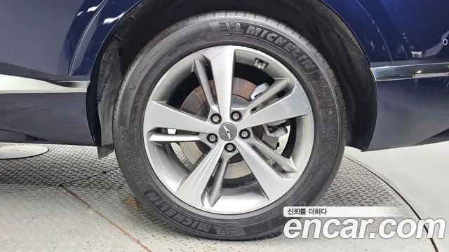 Genesis GV80 — Фото автомобиля 6