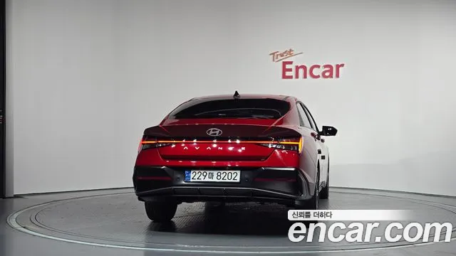 Hyundai Avante — Фото автомобиля 4