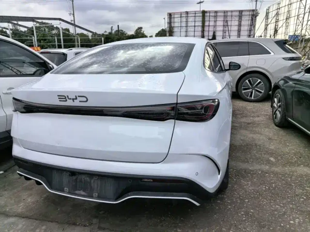 BYD Seal 06 — Фото автомобиля 5