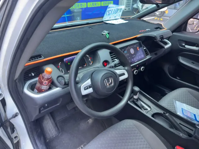 Honda Fit — Фото автомобиля 6