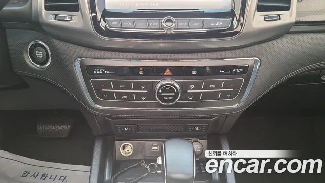 KG_Mobility_Ssangyong Rexton Новый Rexton Sport Khan Дизель 2.2 4WD — Фото автомобиля 14