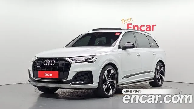 Фотография автомобиля — Audi Q7 4M