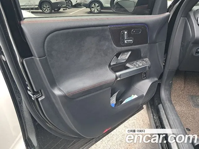 Mercedes-Benz GLB-Class X247 — Фото автомобиля 8