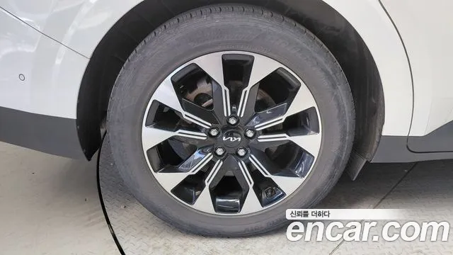 Kia Canival Carnival 4 поколение Бензин 9 мест Signature — Фото автомобиля 4