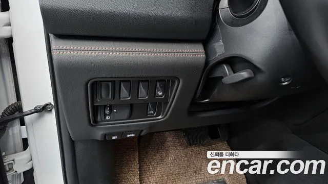 Renault-KoreaSamsung QM6 Новый QM6 2.0 GDe Première 2WD — Фото автомобиля 15