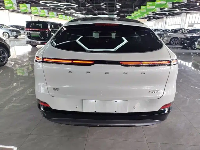 Xpeng G6 — Фото автомобиля 5
