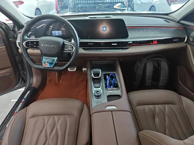 Chery Arrizo 8 — Фото автомобиля 9