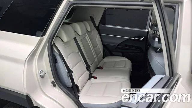 KG_Mobility_Ssangyong Torres — Фото автомобиля 10