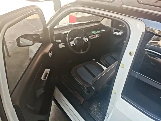Wuling Hongguang Mini EV — Фото автомобиля 15