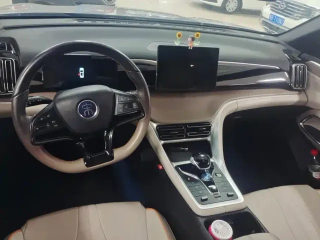 BYD Song Pro — Фото автомобиля 12