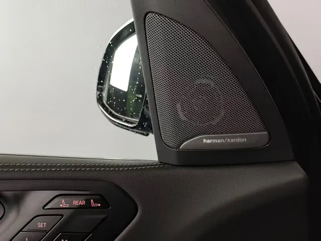 BMW X7 — Фото автомобиля 26