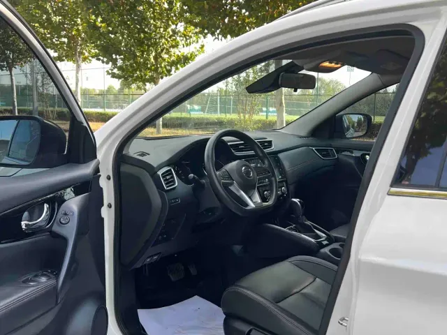 Nissan Qashqai — Фото автомобиля 8