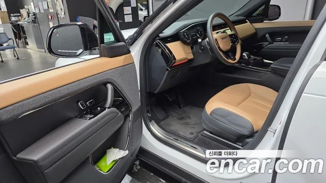 Land Rover Range Rover Sport — Фото автомобиля 10