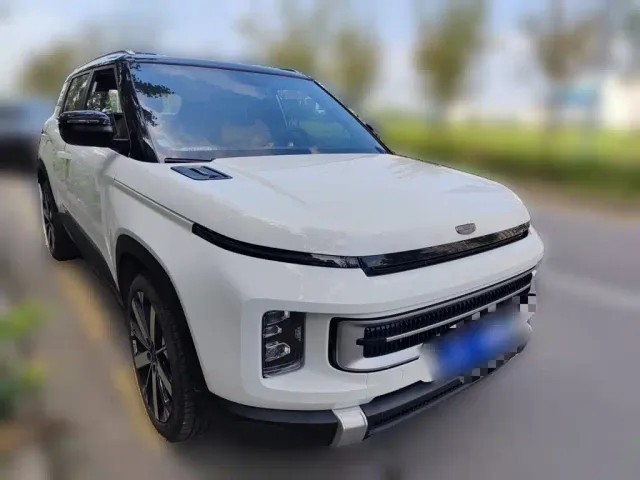 Geely ICON — Фото автомобиля 23