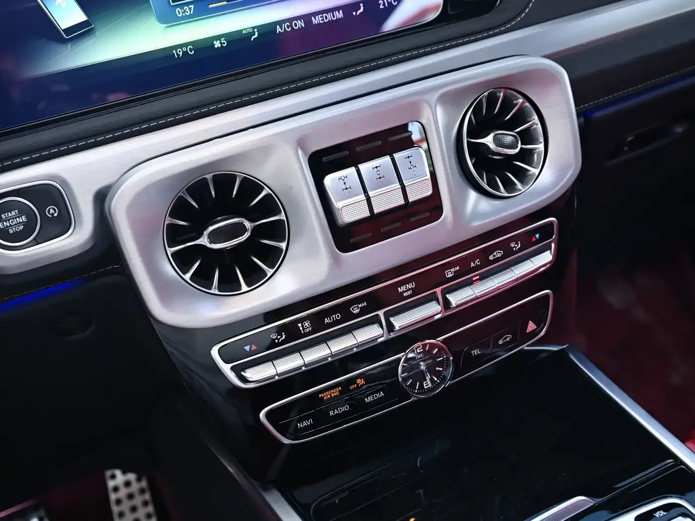 Mercedes-Benz Mercedes-Benz G-Class AMG 2022 AMG G 63 — Фото автомобиля 12