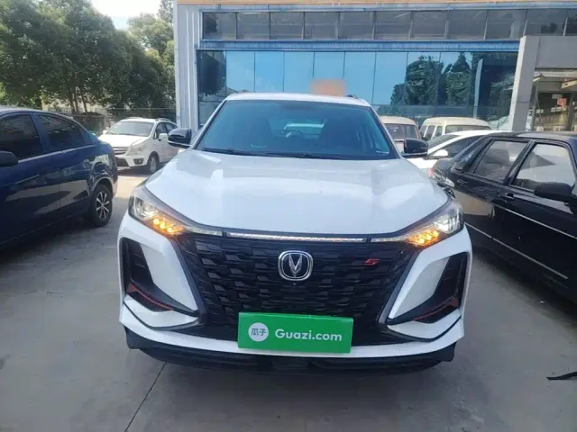 Changan CS75 Plus — Фото автомобиля 2