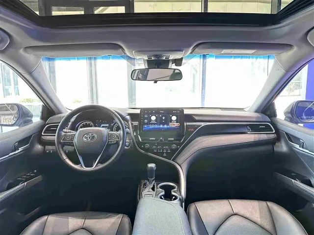 Toyota Camry — Фото автомобиля 23