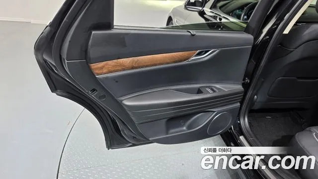 Genesis G80 RG3 — Фото автомобиля 14