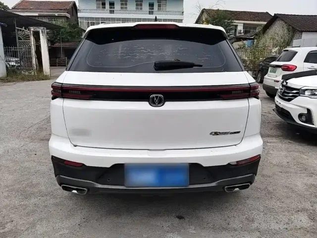 Changan CS55 Plus — Фото автомобиля 5