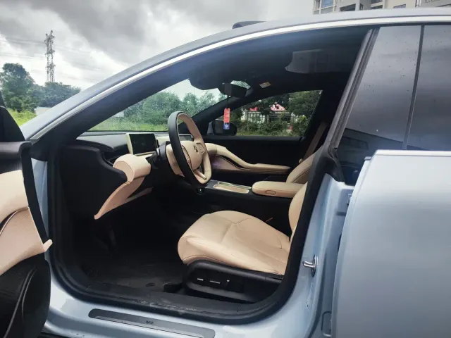 Nio ET5 Touring — Фото автомобиля 5