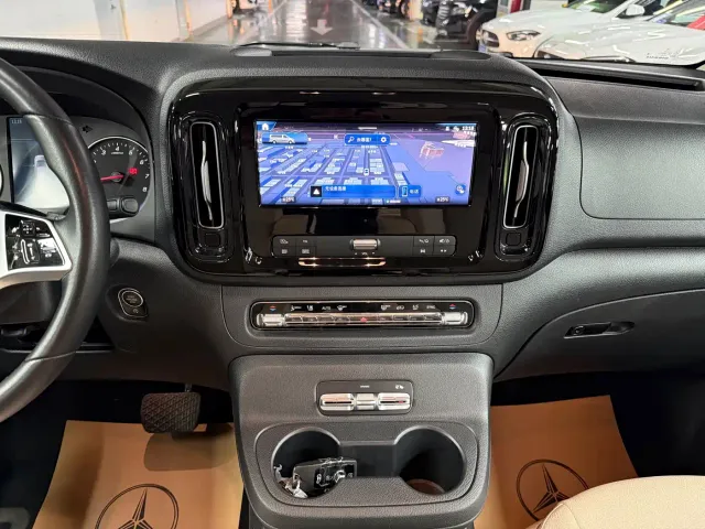 Mercedes-Benz Vito — Фото автомобиля 7