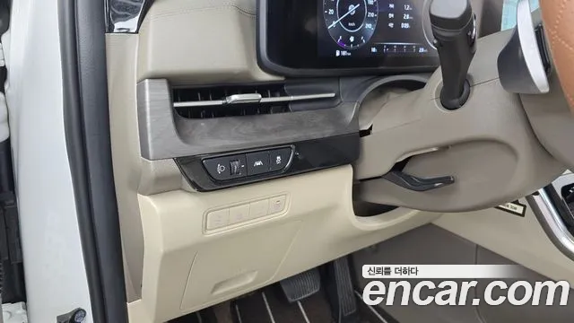 Kia Carnival 4th Gen — Фото автомобиля 28