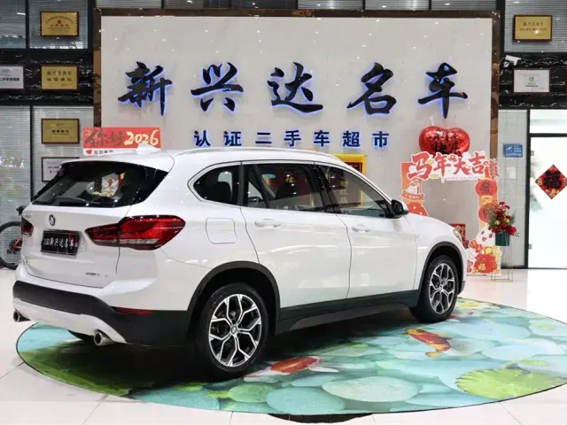 BMW X1 — Фото автомобиля 5