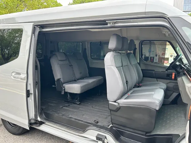 Farizon Super VAN — Фото автомобиля 11