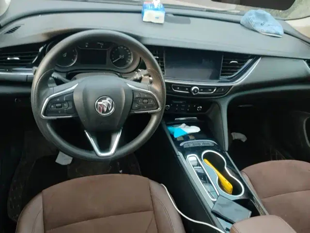 Buick Regal — Фото автомобиля 12