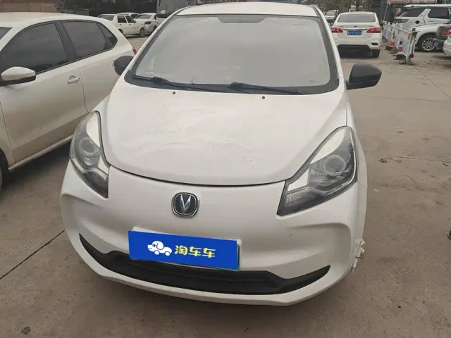 Changan Benben E-Star — Фото автомобиля 2