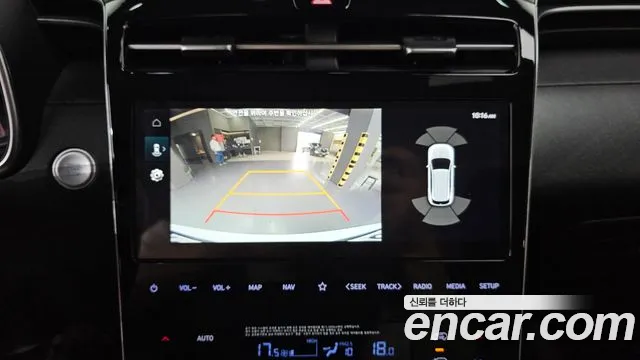 Hyundai Tucson Tucson (NX4) Бензин 1.6 турбо 2WD — Фото автомобиля 14