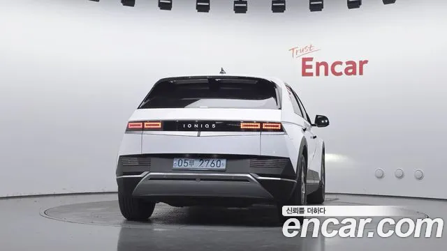 Hyundai Ioniq 5 — Фото автомобиля 4