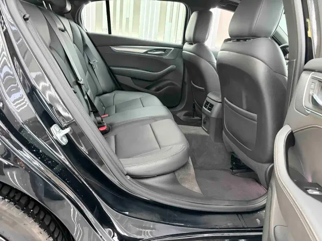 Cadillac CT5 — Фото автомобиля 14