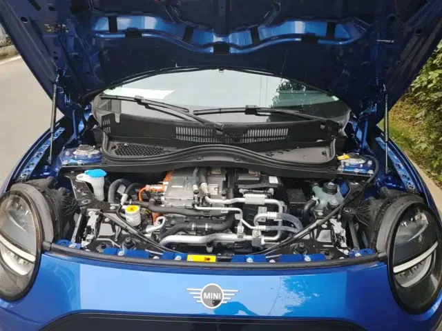 MINI Cooper — Фото автомобиля 19