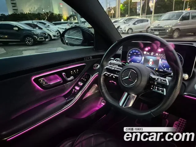 Mercedes-Benz S-Class — Фото автомобиля 10