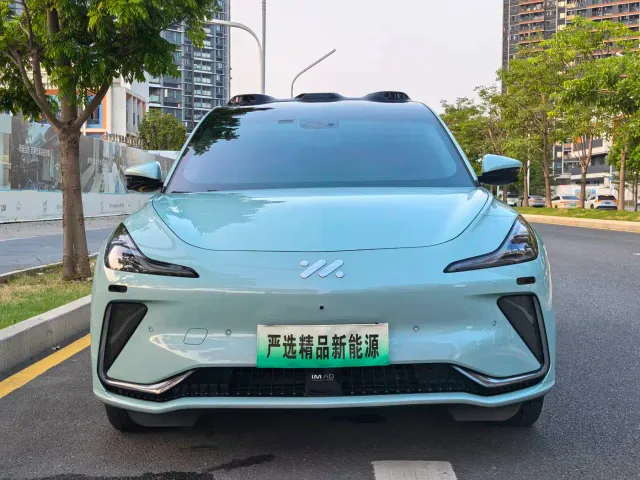 IM Motors LS7 — Фото автомобиля 2