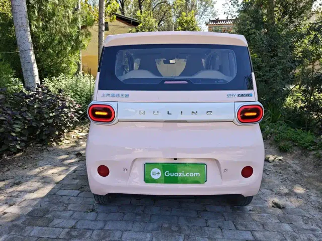 Wuling Hongguang Mini EV — Фото автомобиля 5