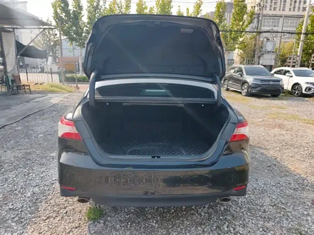 Toyota Camry — Фото автомобиля 18