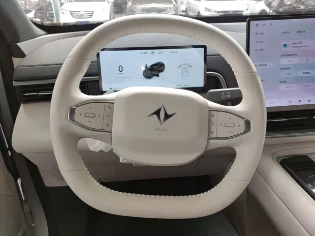 Dongfeng eπ 008 — Фото автомобиля 10
