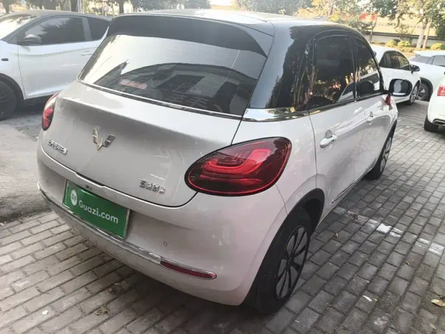 Wuling Bingo — Фото автомобиля 6
