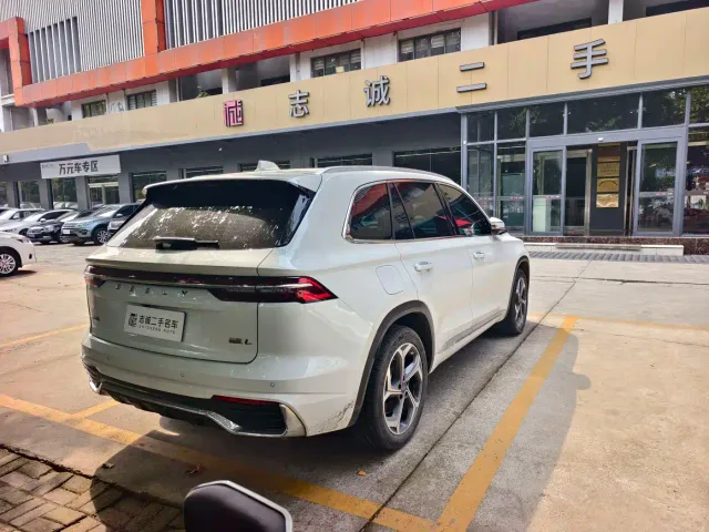 Geely Xingyue L — Фото автомобиля 5