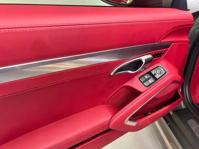 Porsche 718 — Фото автомобиля 20