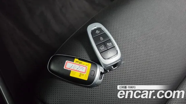 Hyundai Tucson Tucson (NX4) Дизель 2.0 2WD — Фото автомобиля 15