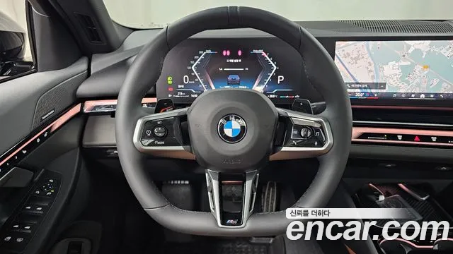 BMW 5-Series 5 серия (G60) 530i xDrive M Sport — Фото автомобиля 30