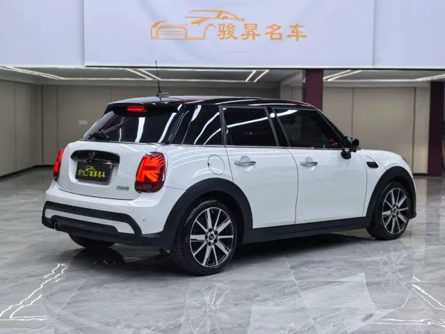 MINI Hatch — Фото автомобиля 4